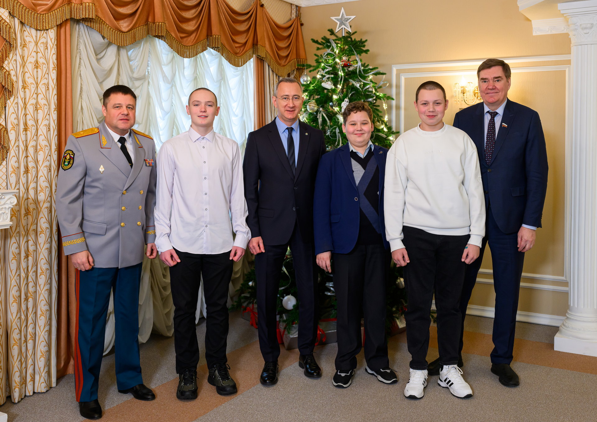 Юные калужане награждены медалью Совета Федерации «За проявленное мужество».