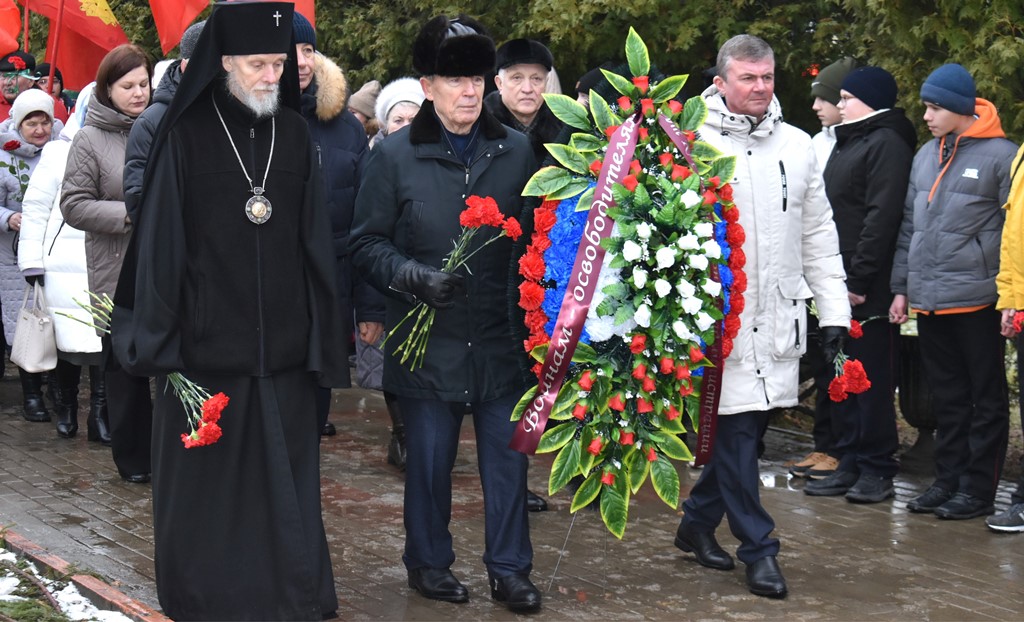 Торжественный митинг.