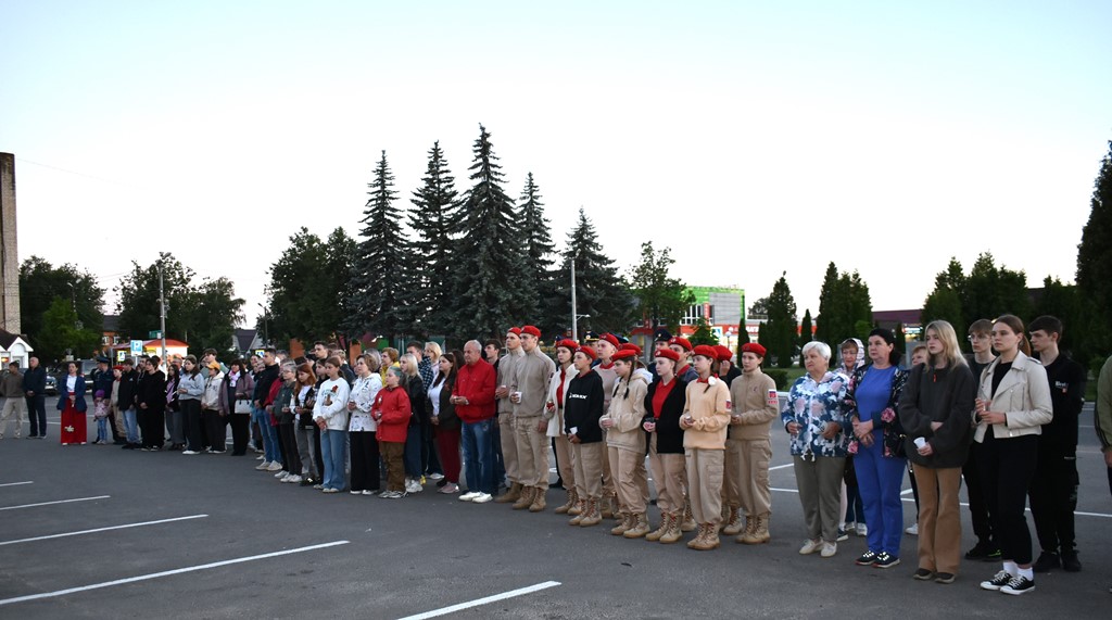 В Кирове состоялась акция «Свеча памяти».