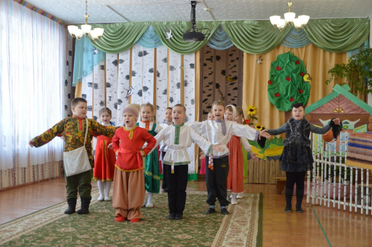 Театрализованная постановка детского сада "Берёзка" в рамках фестиваля-конкурса "Солнышко в душе".