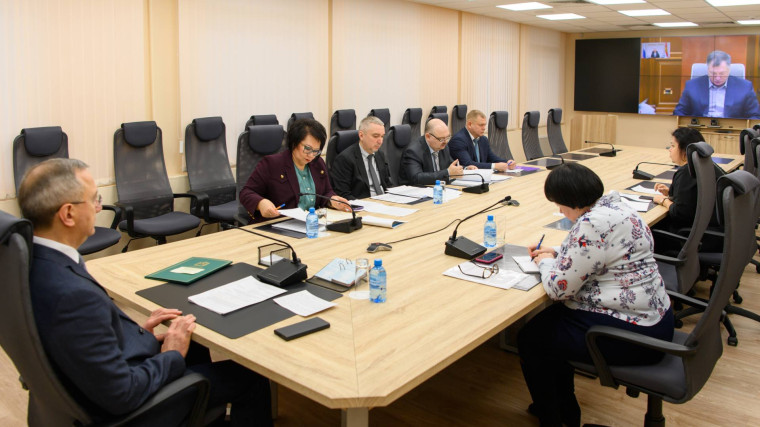 Полтора миллиарда рублей будет направлено в 2023 и 2024 годах на капремонт коммунальной инфраструктуры Калужской области. Полтора миллиарда рублей будет направлено в 2023 и 2024 годах на капремонт коммунальной инфраструктуры Калужской области.